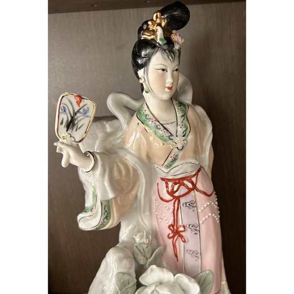 Vintage Porcelain Chinese Geisha Statue 13” - Picture 12 of 15